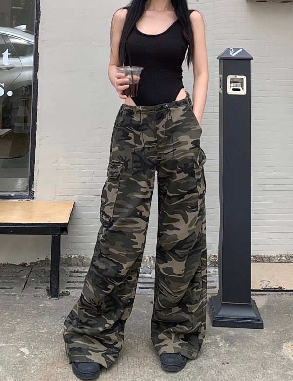 Drawstring wide leg camouflage mopping work pants for women - Image 6