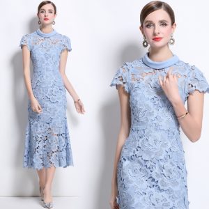 Round neck short sleeve lace spring and summer dress
