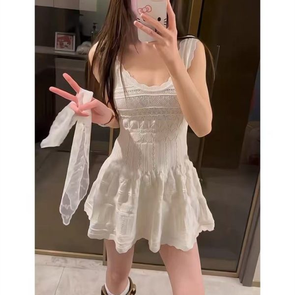 Pinched waist sleeveless dress knitted sling vest for women - Image 6
