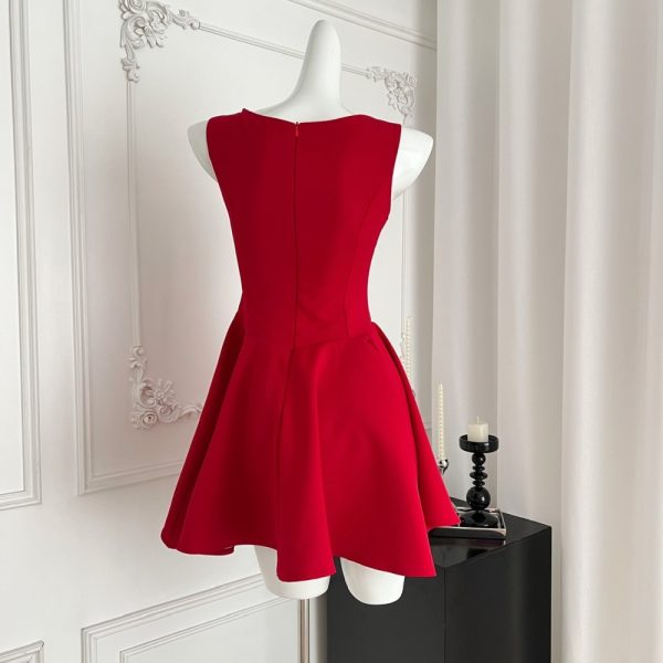 Bow skirt hem lady dress pinched waist sleeveless dress - Image 7